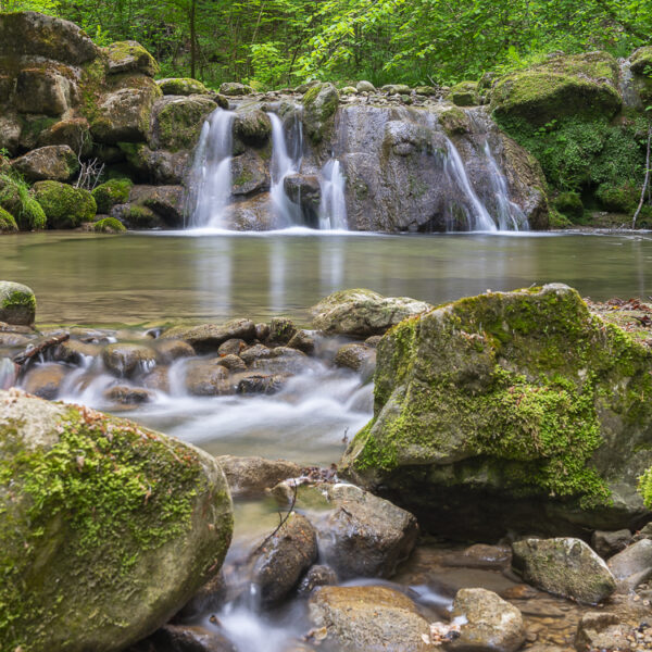 Fliessend Wasser im Wehrenbachtobel