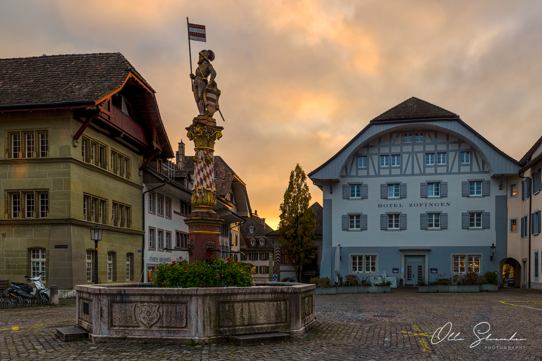 Stadtfotografie zur abendlichen Blauen Stunde